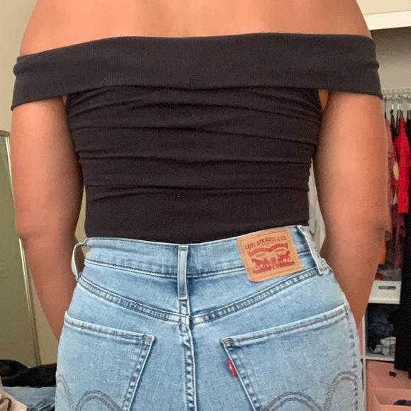 Off-the-shoulder Black Bodysuit - Picture 5 of 7